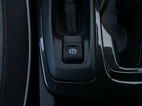 Used 2025 Chevrolet TrailBlazer LT image 19