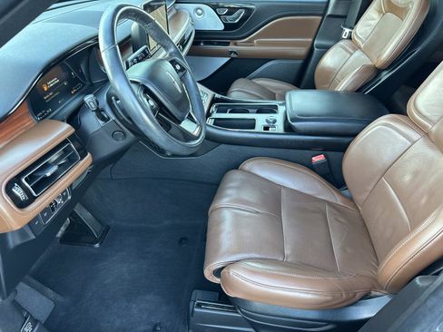 Used 2022 Lincoln Aviator Reserve w/ Equipment Group 201A image 18