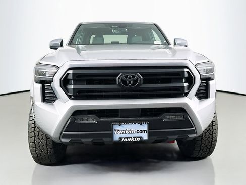 New 2025 Toyota Tacoma SR5 image 2