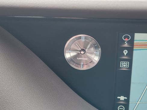 Used 2018 Lexus LS 500 w/ Interior Upgrade Package RWD image 21