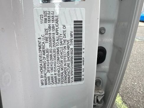 Used 2024 Honda Pilot EX-L image 9