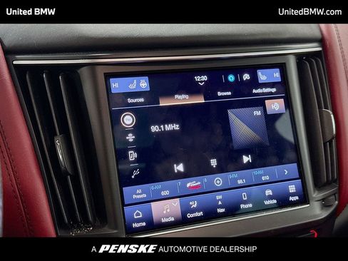 Used 2021 Maserati Levante image 8