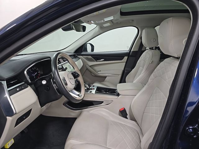Used 2022 Jaguar F-PACE S AWD/4WD image 7