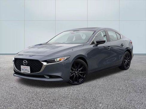 Used 2023 MAZDA MAZDA3 s FWD image 1