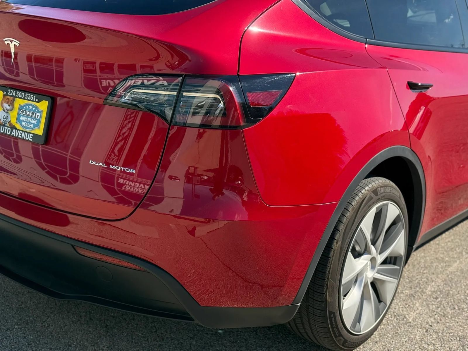 Used 2023 Tesla Model Y AWD image 30