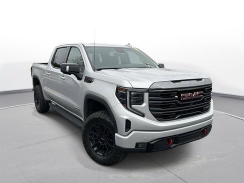 Used 2022 GMC Sierra 1500 AT4 w/ AT4 Premium Package image 4