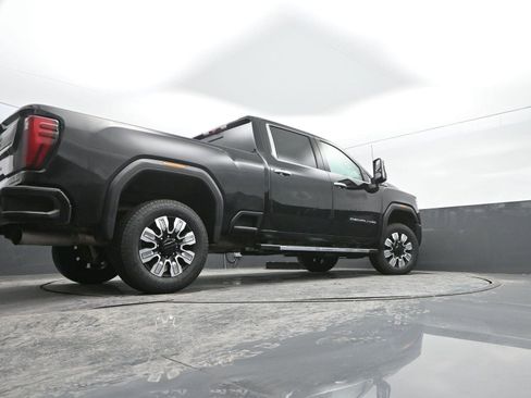 Used 2024 GMC Sierra 2500 Denali w/ Denali Reserve Package image 42