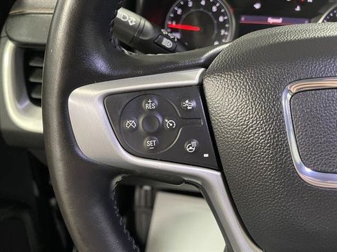 Used 2021 GMC Terrain SLT image 21