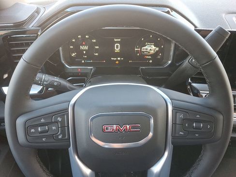 New 2026 GMC Sierra 1500 Elevation image 19