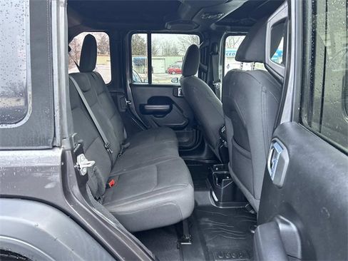 Used 2021 Jeep Wrangler Unlimited Sport image 15