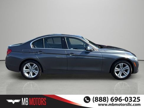Used 2018 BMW 330i Sedan w/ Convenience Package RWD image 5