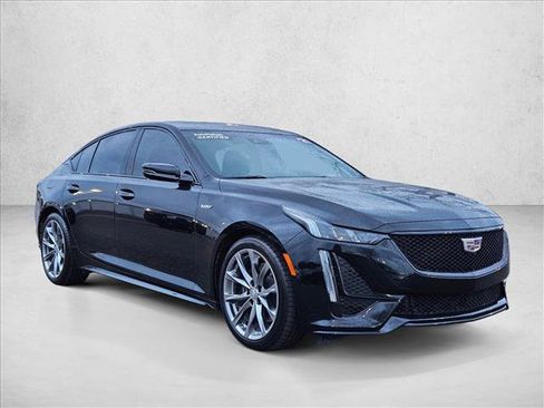 Used 2021 Cadillac CT5 V image 3