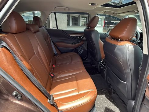 Used 2020 Subaru Outback Touring XT AWD/4WD image 15