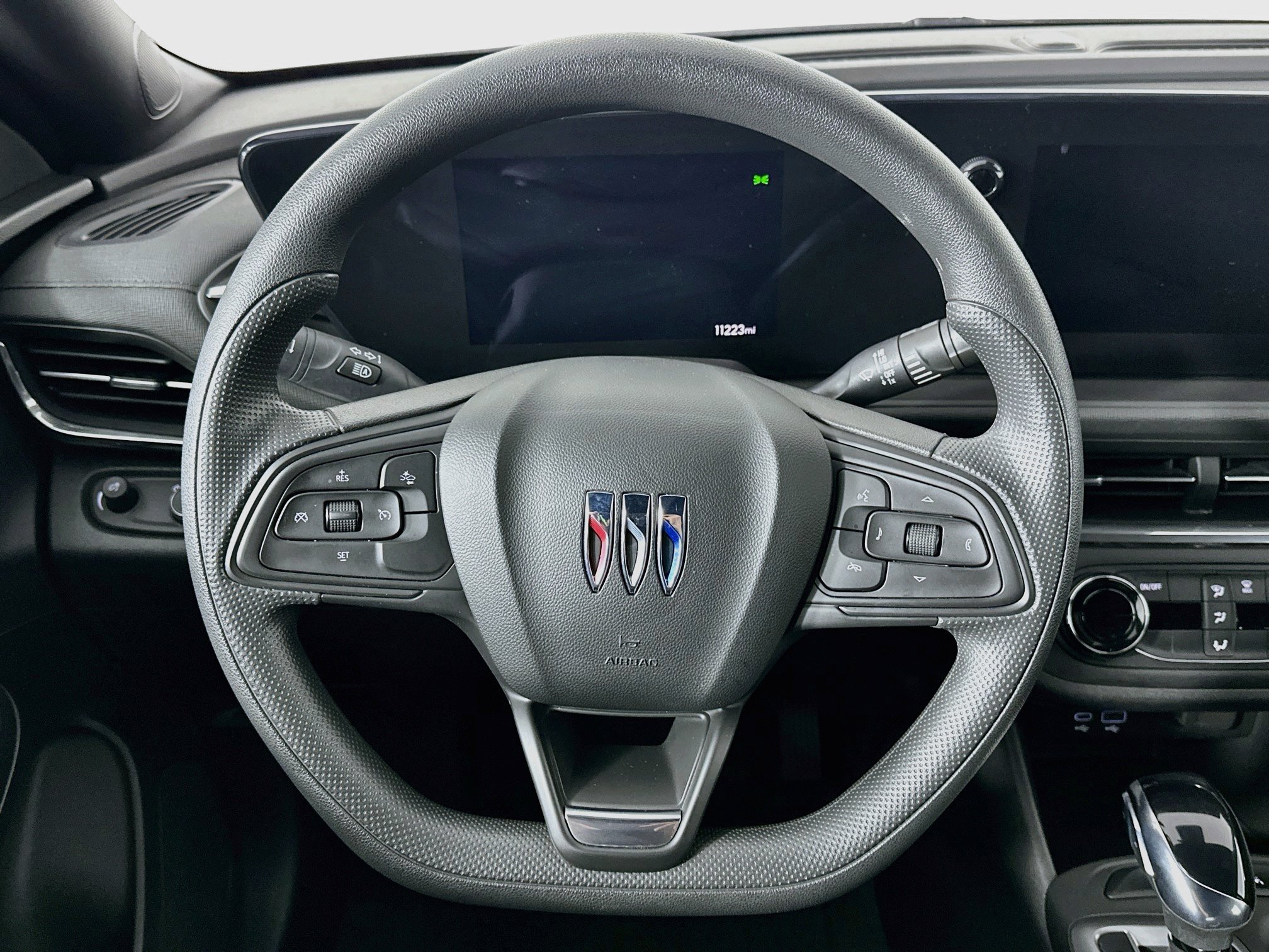 Used 2026 Buick Envista Preferred FWD image 17