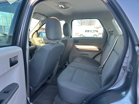 Used 2009 Ford Escape XLS image 10