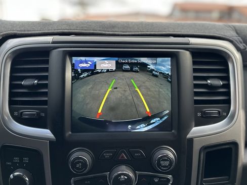 Used 2018 RAM 2500 Big Horn image 23