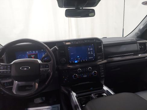 Used 2024 Ford F250 Lariat w/ Lariat Ultimate Package AWD/4WD image 11