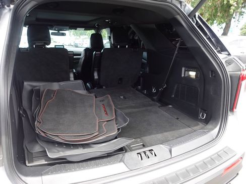 Used 2023 Ford Explorer ST w/ Equipment Group 401A AWD/4WD image 26