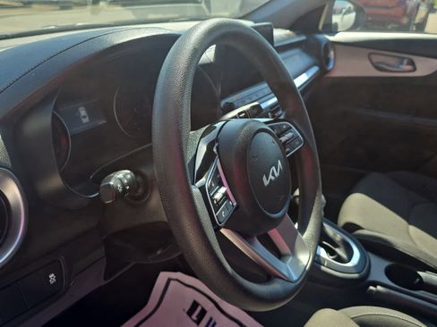 Used 2024 Kia Forte LXS image 18