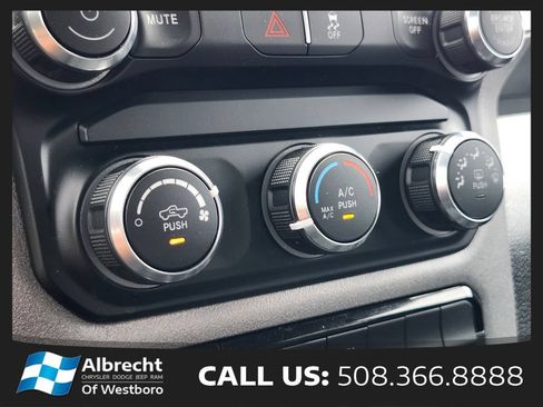 Used 2024 RAM 2500 Tradesman w/ Chrome Appearance Group AWD/4WD image 22