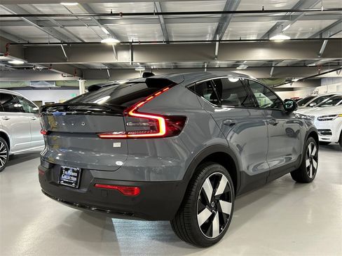 Certified 2023 Volvo C40 P8 Recharge Ultimate image 2