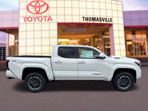 New 2025 Toyota Tacoma 4x4 Double Cab Hybrid image 4