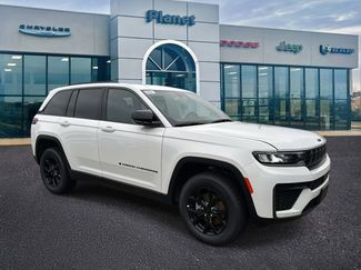 New 2026 Jeep Grand Cherokee Altitude video 1