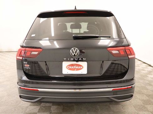 Used 2023 Volkswagen Tiguan SE image 5