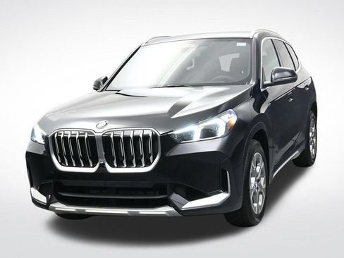 New 2026 BMW X1 xDrive28i w/ Technology Package AWD/4WD image 9