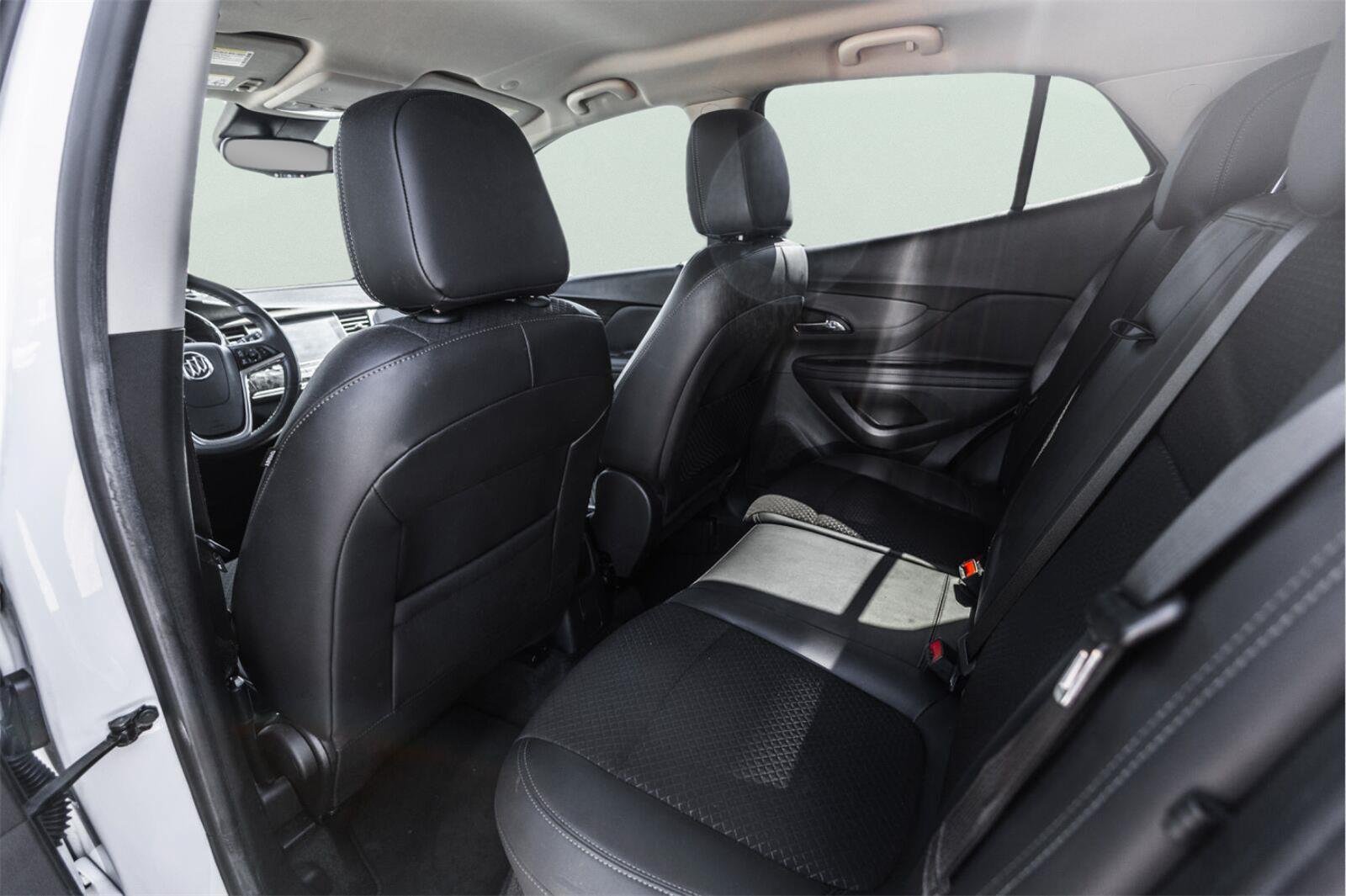 Used 2020 Buick Encore Preferred FWD image 16