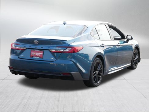 Certified 2025 Toyota Camry SE FWD image 6