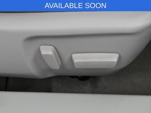 Used 2014 Toyota Camry XLE w/ Leather Package FWD image 35