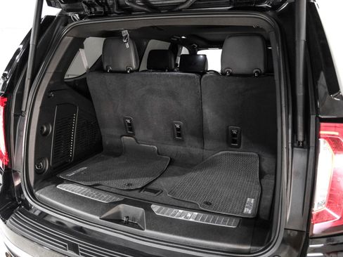 Used 2021 GMC Yukon Denali w/ Denali Premium Package image 63