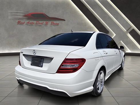 Used 2012 Mercedes-Benz C 250 Sedan image 16