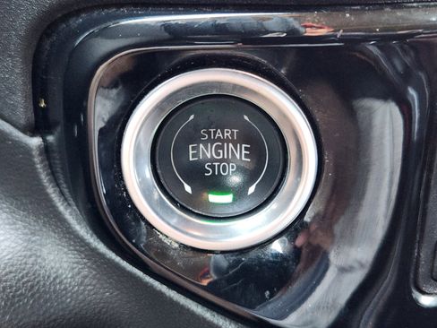 Used 2025 Chevrolet Silverado 1500 LT Trail Boss w/ Convenience Package II image 22