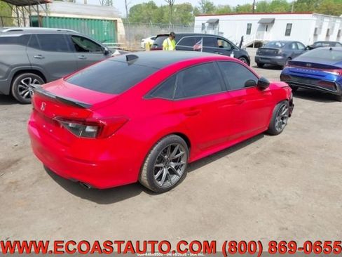 Used 2024 Honda Civic Si image 3
