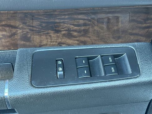 Used 2019 Ford Flex Limited image 14