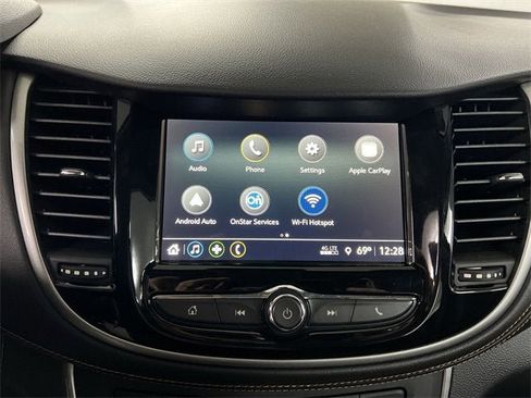 Certified 2018 Chevrolet Trax LS image 13