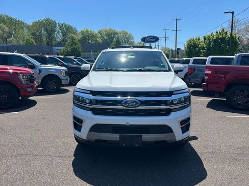 Certified 2022 Ford Expedition Max Limited AWD/4WD image 2