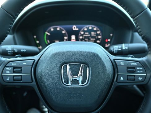 New 2025 Honda Accord Sport image 30