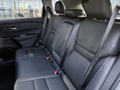 Certified 2021 Nissan Rogue SL w/ Premium Package image 21