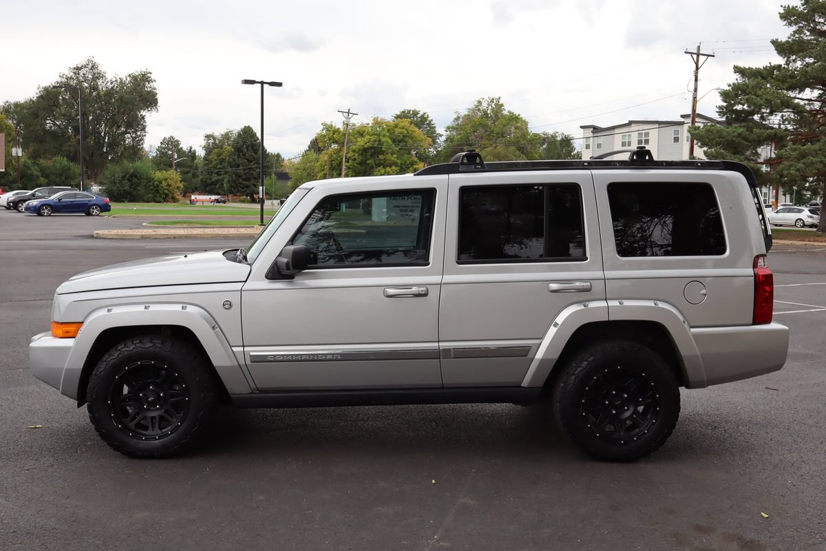 Used 2006 Jeep Commander Limited w/ Trailer Tow Group IV AWD/4WD image 9