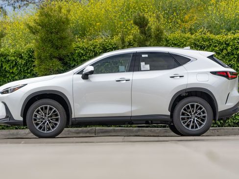 New 2026 Lexus NX 350h AWD w/ Premium Package image 6