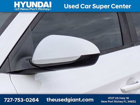 Used 2018 Hyundai Elantra SEL FWD image 11