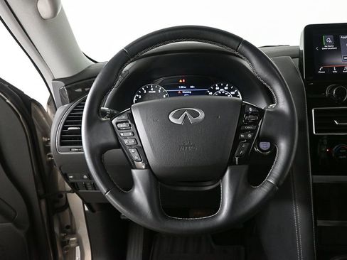 Used 2022 INFINITI QX80 Luxe w/ All-Season Package RWD image 2