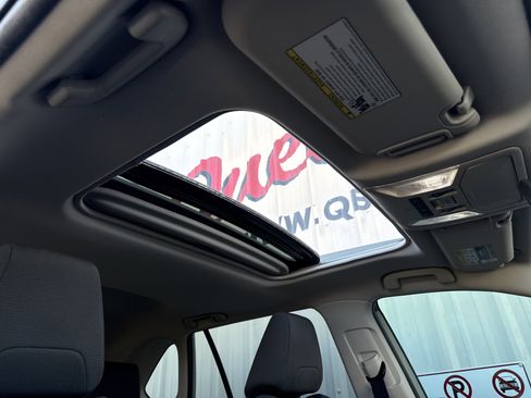 Used 2022 Toyota RAV4 XLE w/ Convenience Package image 37