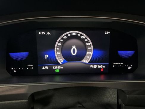 Used 2022 Volkswagen Tiguan SE R-Line image 20