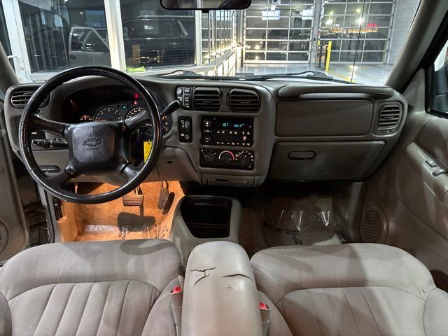 Used 2004 Chevrolet Blazer LS w/ Preferred Equipment Group AWD/4WD image 11