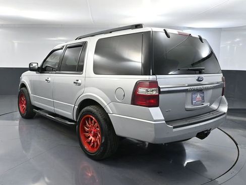 Used 2017 Ford Expedition XLT AWD/4WD image 7