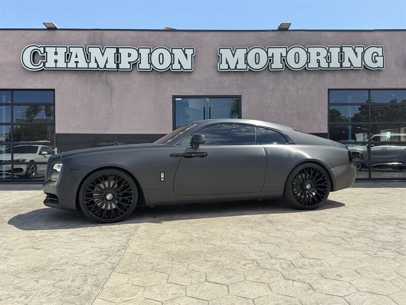 Used 2017 Rolls-Royce Wraith RWD image 1